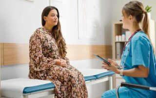 Como é feito o preparo do ultrassom transvaginal para a endometriose?
